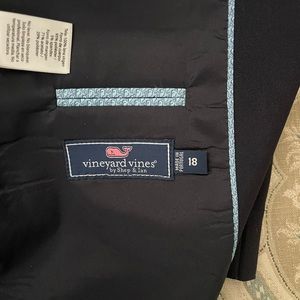 Vineyard Vines Blazer.